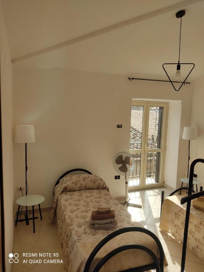 Casa Vacanze Zaccanopoli Ngoại thất bức ảnh
